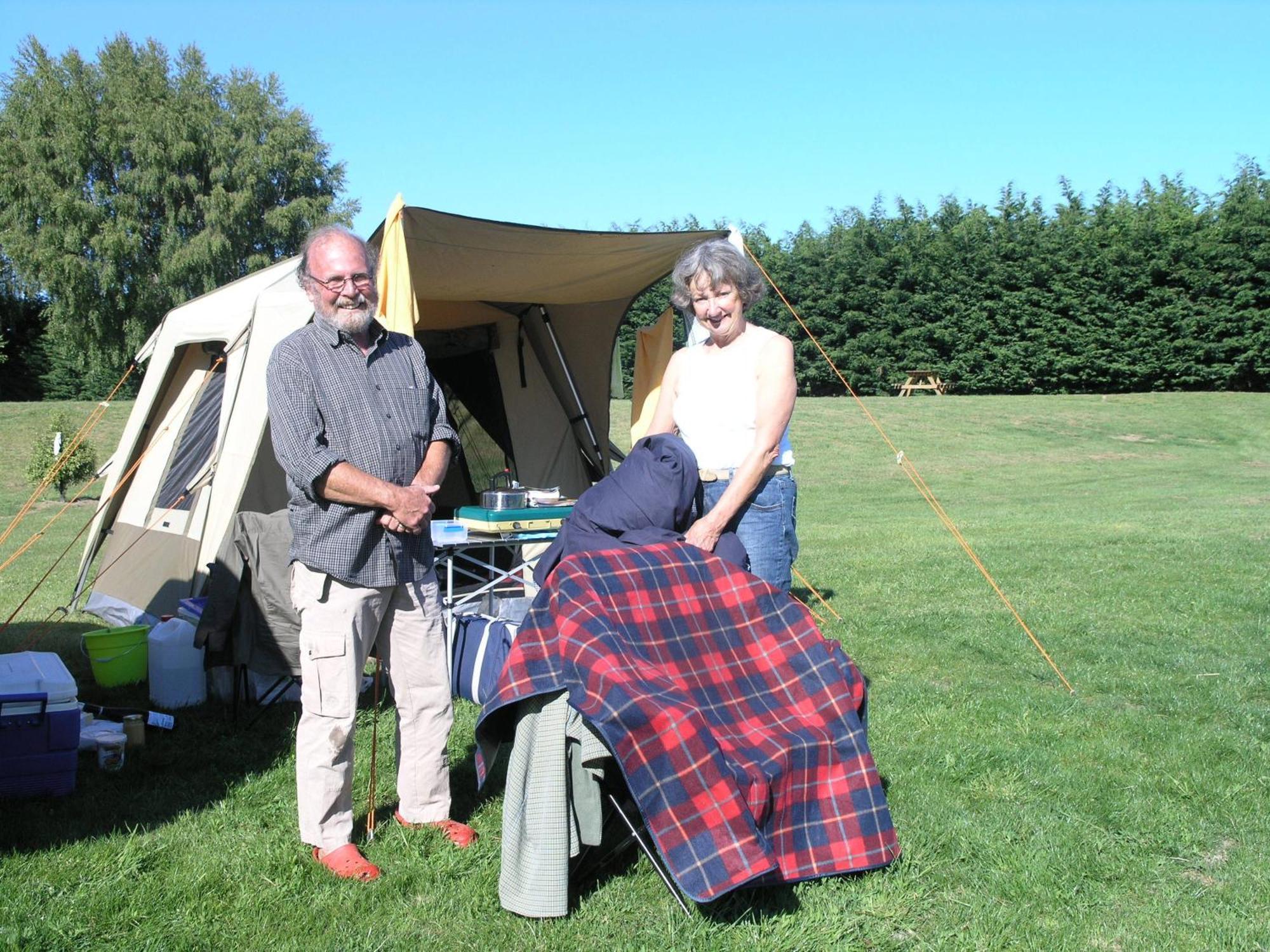 Blenheim Bridges Holiday Park Екстериор снимка